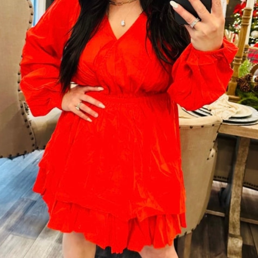 White Birch Black Label M long sleeve tiered red dress